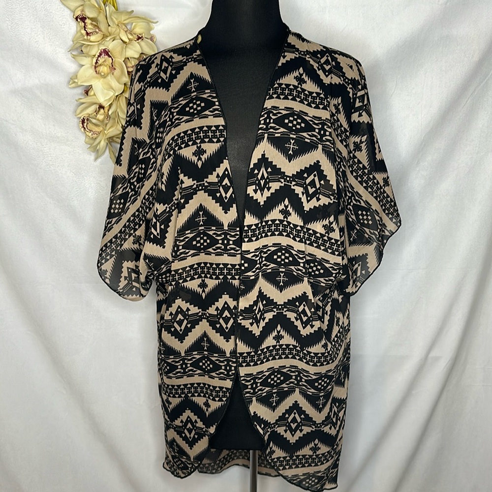 Lovecrazy Aztec print coverup scarf
